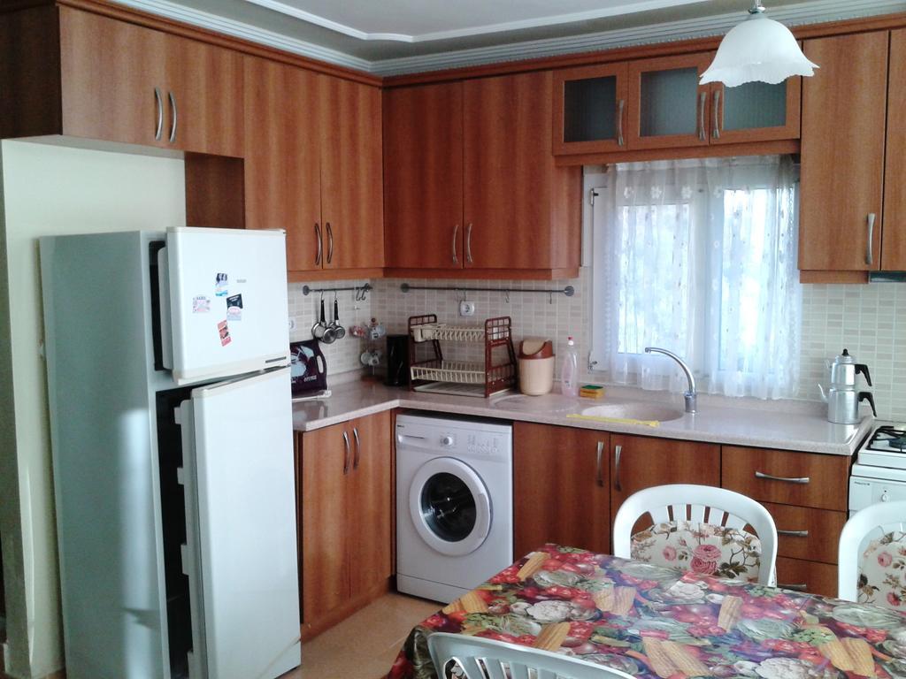 Zeus Apart Pansiyon Гюзельчамли Экстерьер фото